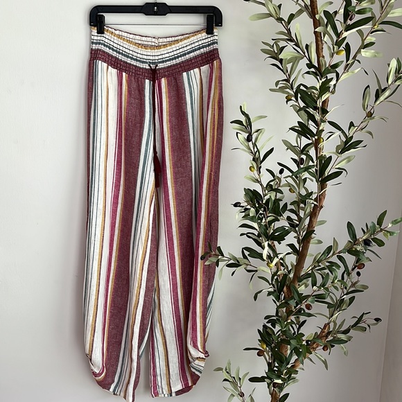 VanillaStar 2 piece pants set striped sz Med questions? Comment below EUC B2 - Picture 7 of 8